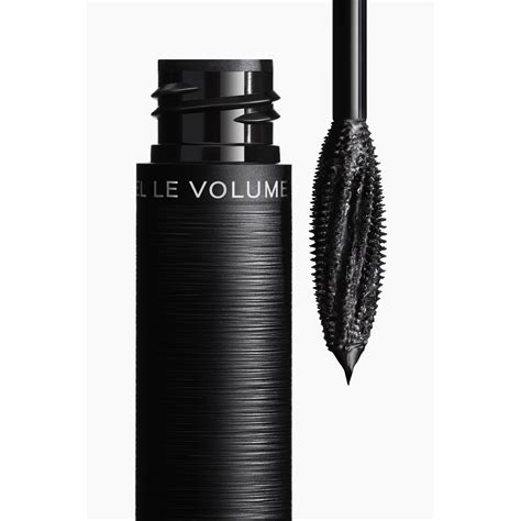 chanel le volume stretch|le volume stretch de Chanel brush.